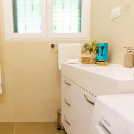 דירה With Parking Space - 27924 ספליט